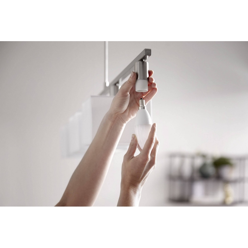 LED prigušiva sijalica Philips Hue WHITE E14/5,5W/230V 2700K