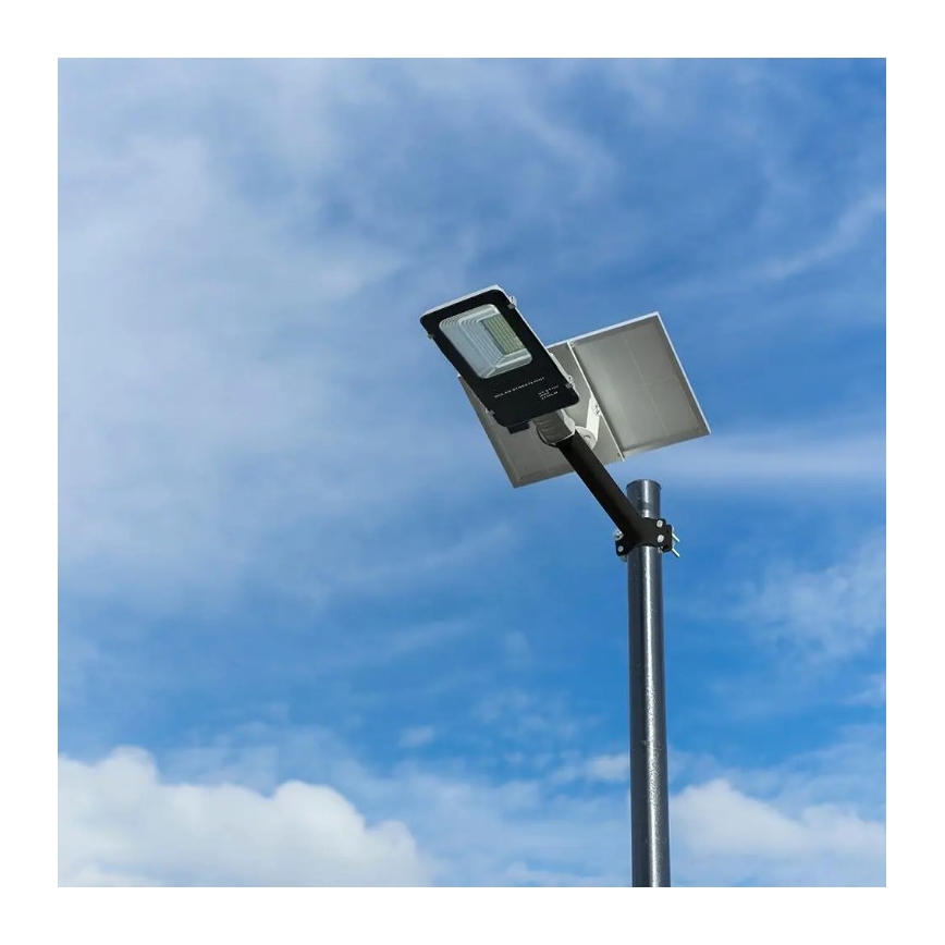 LED Prigušiva solarna ulična lampa LED/50W/6,4V 6000K IP65 + Daljinski upravljač