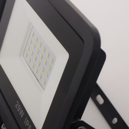 LED Reflektor sa senzorom LED/20W/230V IP65