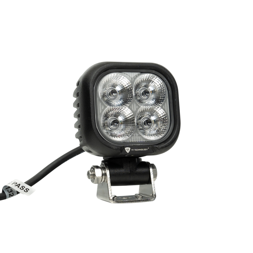 LED Reflektorska lampa za automobil BLACK LED/40W/10-30V IP69 5700K uglast