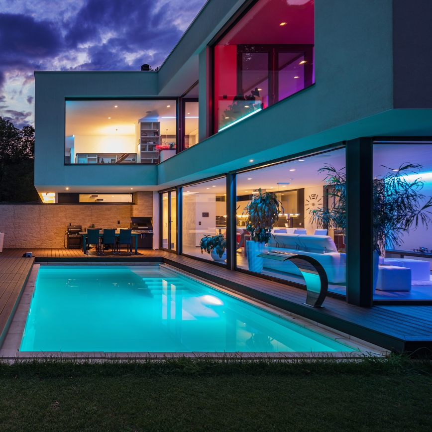 LED RGBW Kupatilska prigušiva traka LED/12,5W/12V IP65 5m Wi-Fi Tuya