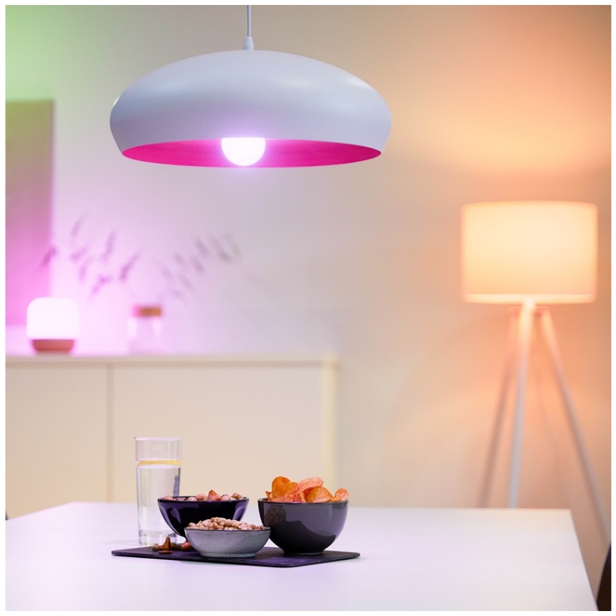LED RGBW Prigušiva sijalica A60 E27/8,5W/230V 2200-6500K  CRI 90 Wi-Fi + Daljinski upravljač - WiZ