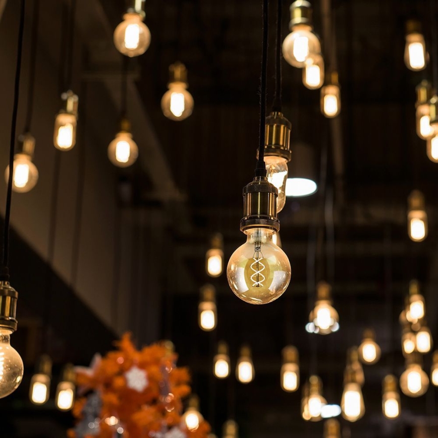 LED Sijalica FILAMENT G125 E27/5W/230V 1800K