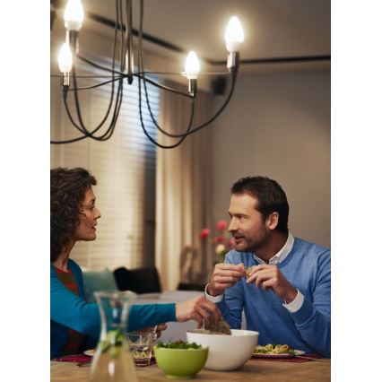 LED Sijalica Philips E14/5,5W/230V 2700K