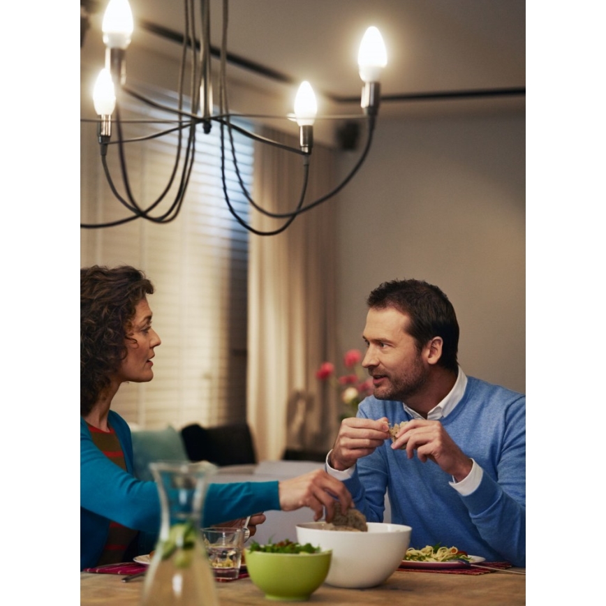 LED Sijalica Philips E14/5,5W/230V 2700K
