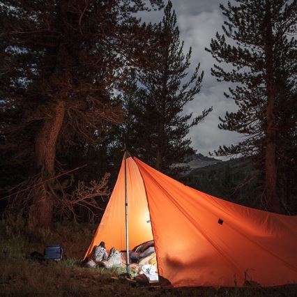 LED sijalica sa režimom za hitne slučajeve A70 E27/9W/230V 4000K