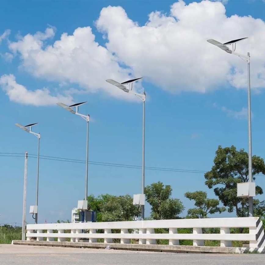 LED Prigušiva solarna ulična lampa SAMSUNG CHIP LED/50W/6,4V 4000K IP65 + Daljinski upravljač