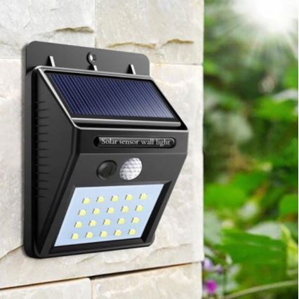 LED Solarna zidna lampa sa senzorom LED/0,55W/3,7V 1200 mAh IP65