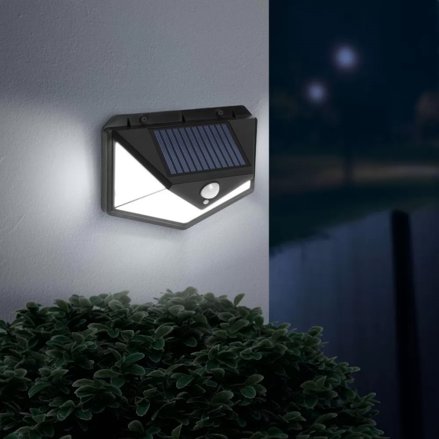 LED Solarna zidna lampa sa senzorom LED/5W/5,5V IP65 1200 mAh