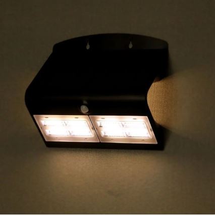 LED Solarna zidna lampa sa senzorom LED/7W/3,7V 4000K IP65 4000 mAh crno