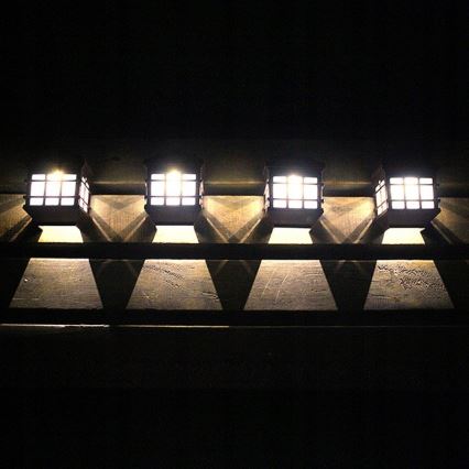 LED solarna zidna svetiljka sa senzorom sumraka LED/1,2V 600 mAh IP44