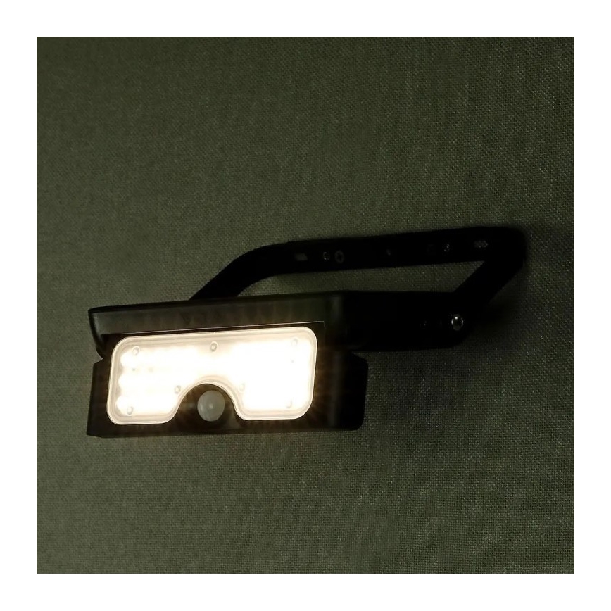 LED Solarni reflektor sa senzorom LED/5W/3,7V IP65 4000K 3000 mAh