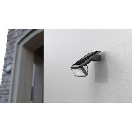 LED Solarni spoljni reflektor sa senzorom LED/8W/3,7V 2000 mAh IP54 crno
