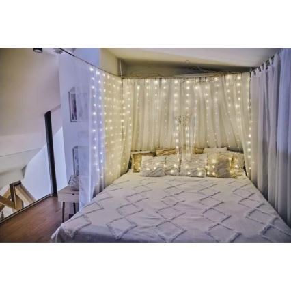 LED spoljašnja božićna girlanda 180xLED/8 funkcija 6,7 m IP44 topla bela