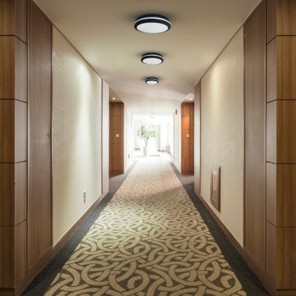 LED Spoljašnja plafonjera MARLON LED/48W/230V 4000K IP54 crno