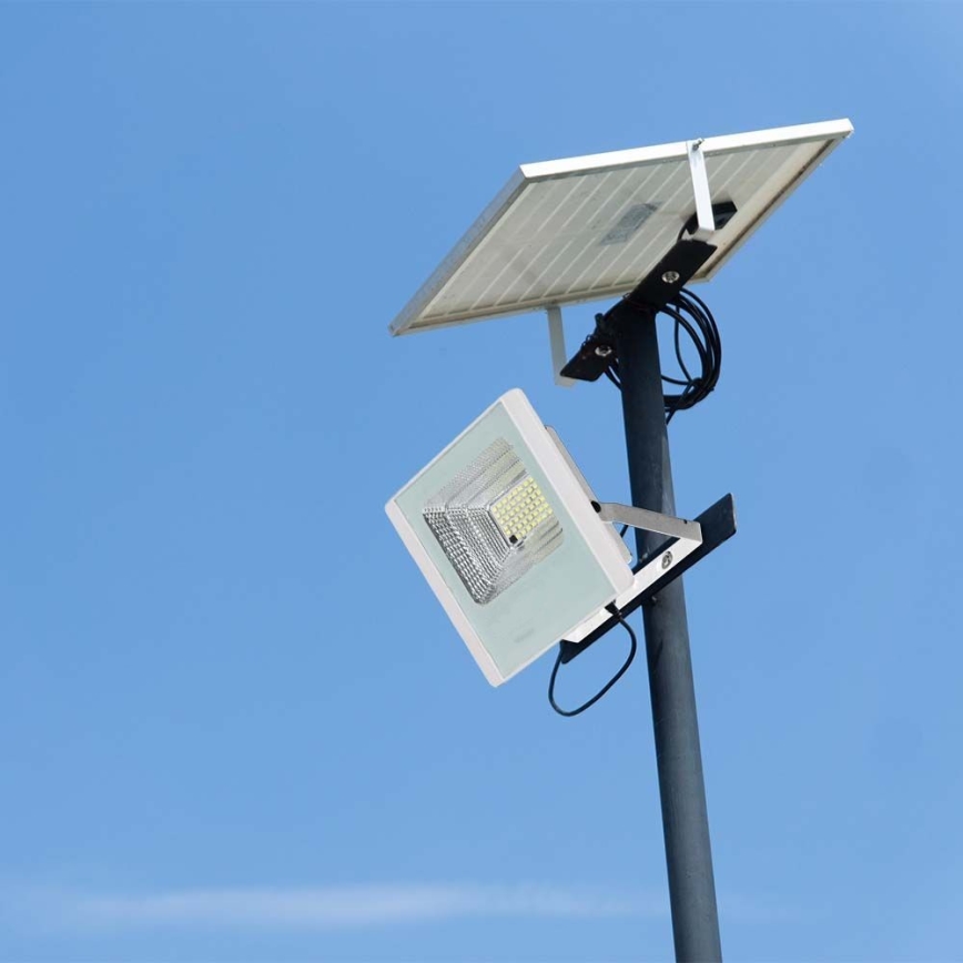 LED Spoljašnji solarni reflektor LED/20W/3,2V IP65 6400K + Daljinski upravljač