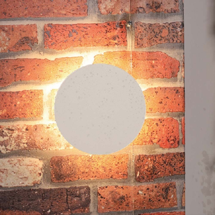 LED Spoljna zidna lampa LED/12W/230V 3000K IP65 bela