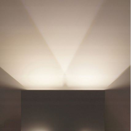 LED Spoljna zidna lampa LED/12W/230V IP54 bela