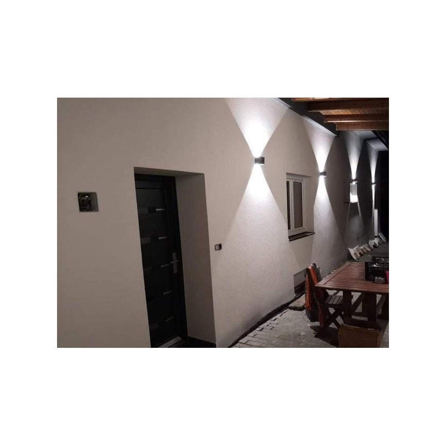 LED Spoljna zidna lampa LED/12W/230V IP54 bela