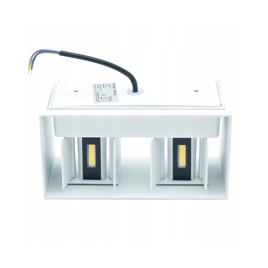 LED Spoljna zidna lampa LED/12W/230V IP54 bela
