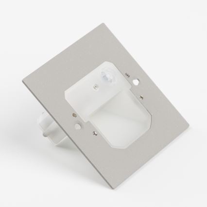 LED svetlo za stepenište sa senzorom pokreta i sumraka LED/1,5W/230V 3000/4000/6000K belo