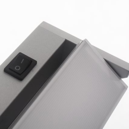 LED svetlo za ugradnju ispod kuhinjskih elemenata LED/10W/230V, srebrno