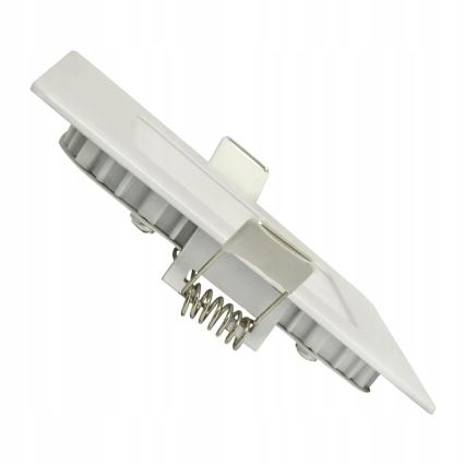 LED Ugradbena lampa GERE LED/6W/230V 3000K