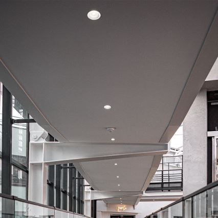 LED Ugradbena lampa LED/24W/230V 3000/4000/6400K ø 13,5 cm bela
