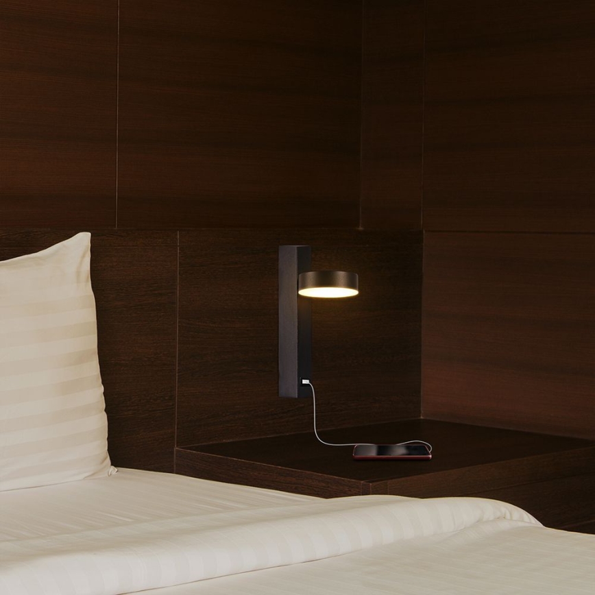 LED Zidna reflektorska lampa sa USB portom LED/8W/230V 3000K