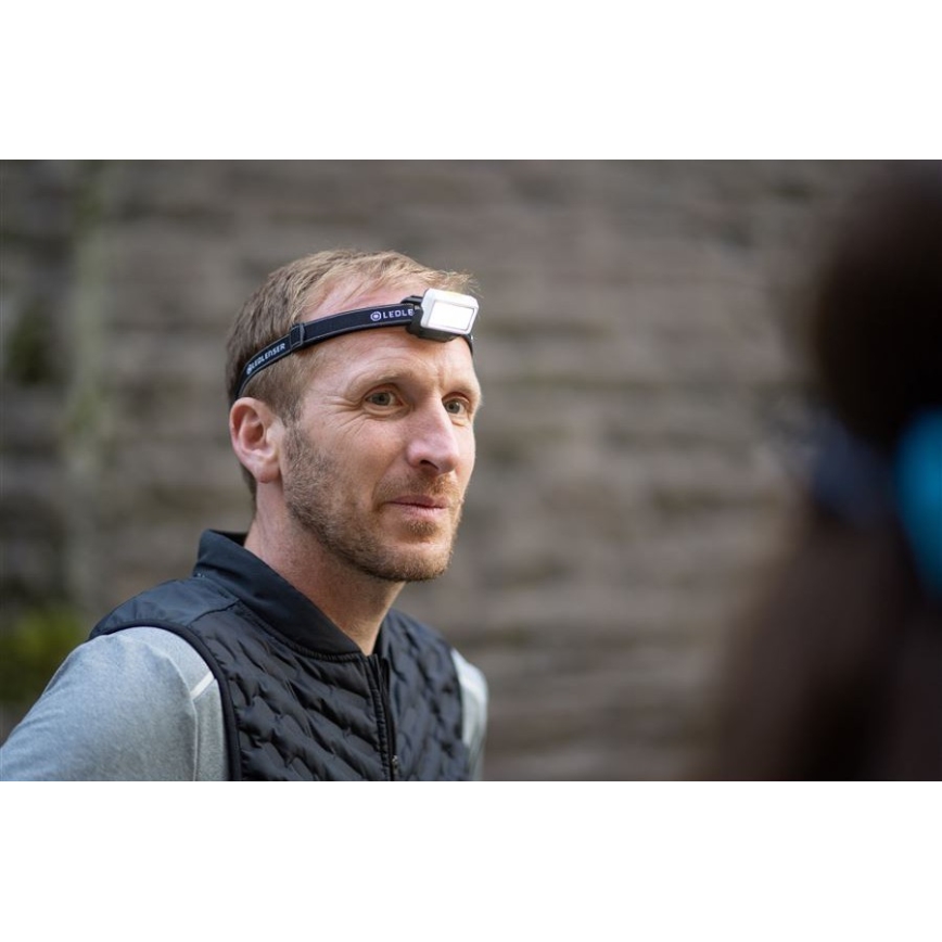 Ledlenser NEO5R - prigušiva punjiva LED čelna lampa, 1800 mAh, IP54, 600 lm, 35 h, crna/bela