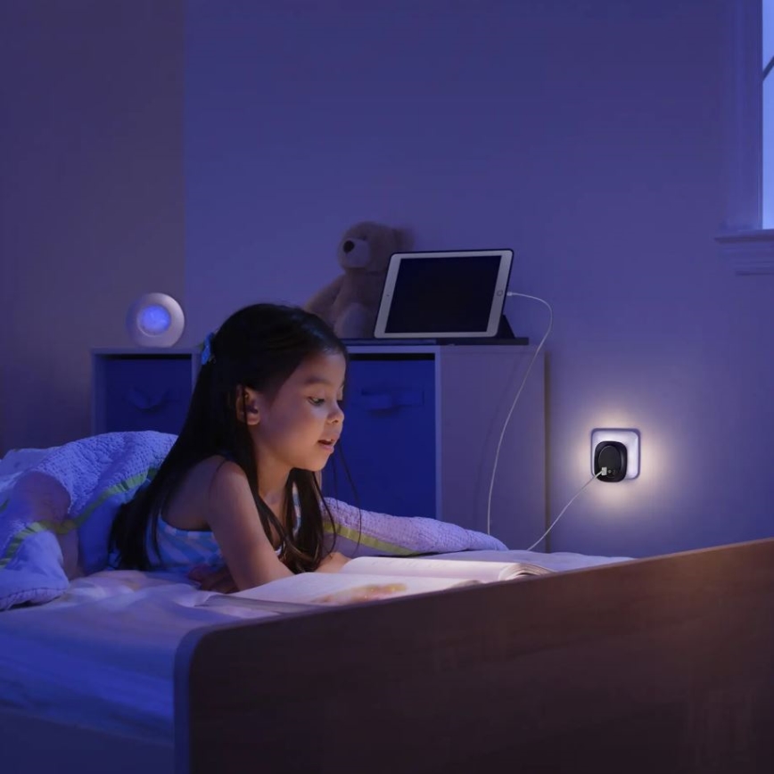 Ledvance - LED Noćno osvetljenje za utičnicu sa senzorom i USB LUNETTA LED/12,5W/230V 3000K crno