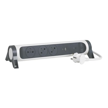 Legrand 049416 - Produžni kabl sa prekidačem, 3 utičnice Tip E + USB-A + USB-C 1,5m