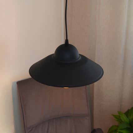 Luster na sajli SORAPIS 1xE27/15W/230V crno