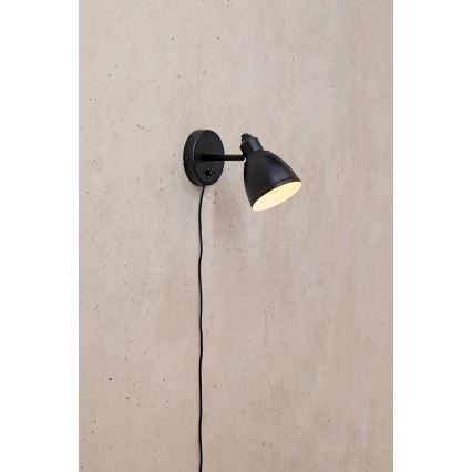 Markslöjd 108712 - Zidna lampa STORY 1xE14/40W/230V crno