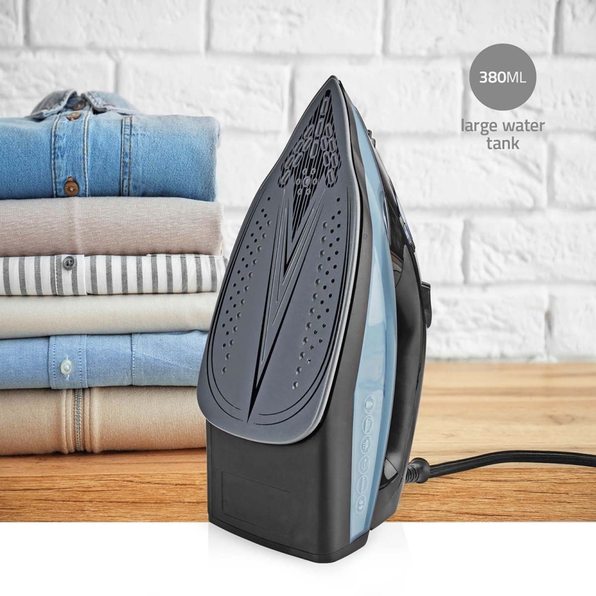 Pegla na paru 2600W/230V crno/plava
