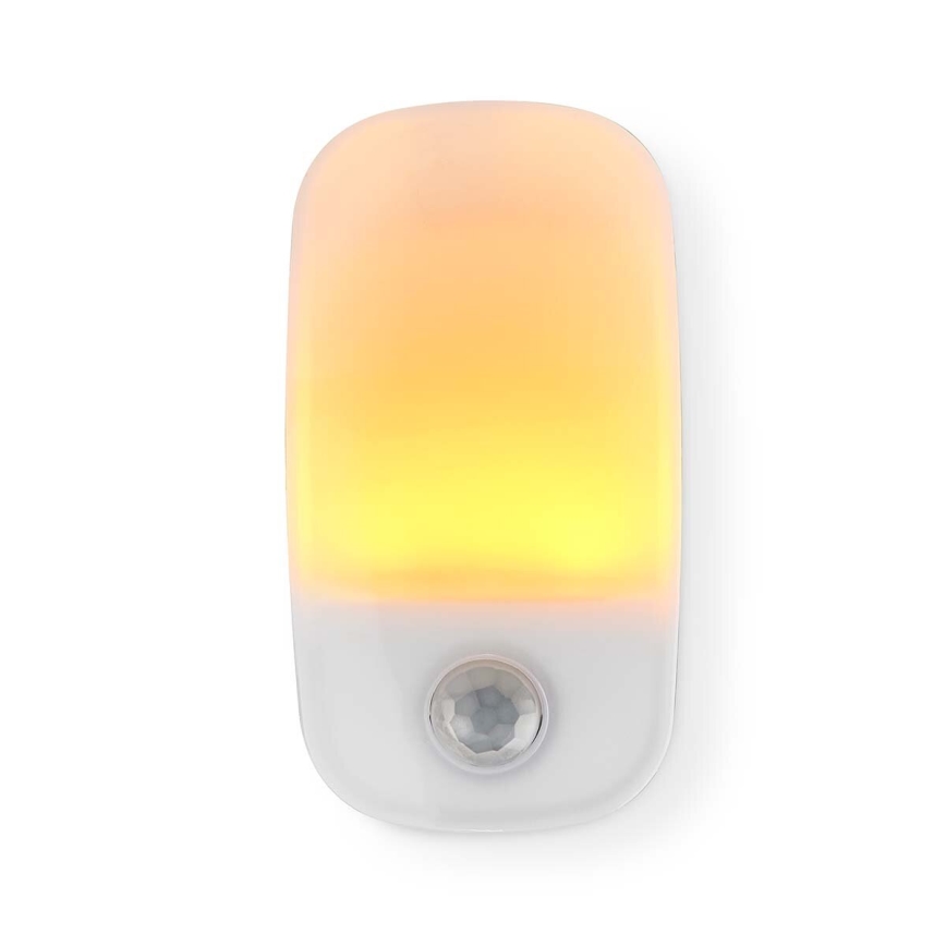 LED Orijentacijska lampa sa senzorom pokreta i sumraka za utičnicu LED/0,55W/230V bela
