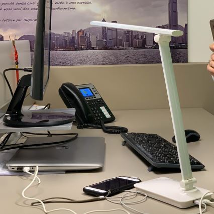 ONLI - LED Prigušiva stolna lampa na dodir sa USB portom DESKI LED/7W/230V 4000K bela