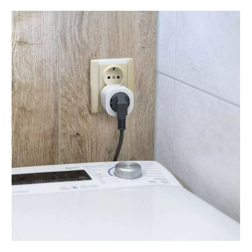 Pametna utičnica SCHUKO GoSmart 3680W/230V/16A Wi-Fi Tuya