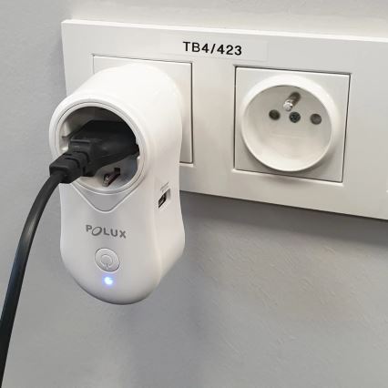 Pametna utičnica SMART 3400W/230V Wi-Fi Tuya + USB SCHUKO