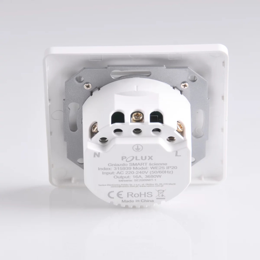 Pametna utičnica SMART 3680W/230V/16A Wi-Fi Tuya SCHUKO