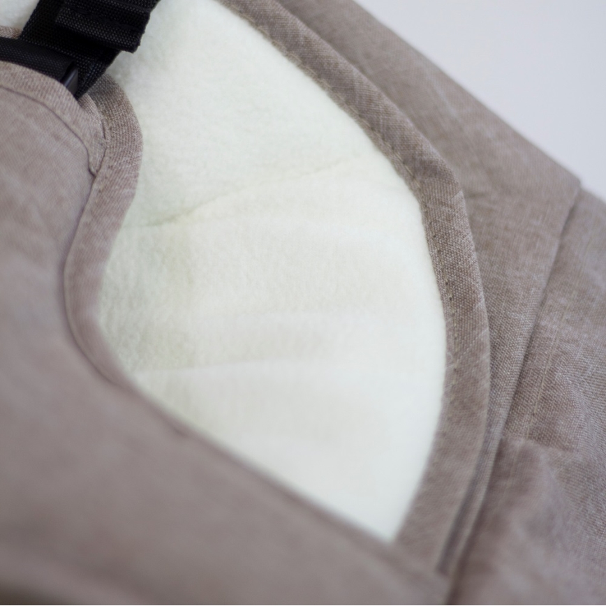 PETITE&MARS - Ležaljka za bebe CALMY braon