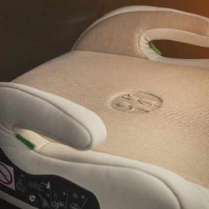 PETITE&MARS - Povišivač za auto OPTIMUS PRO i-Size 125-150 cm (22-36 kg) bež