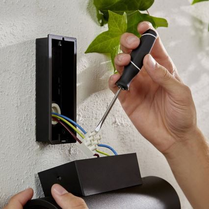 Philips - LED RGBW prigušiva spoljašnje zidno svetlo Hue APPEAR 2xLED/8W/230V IP44