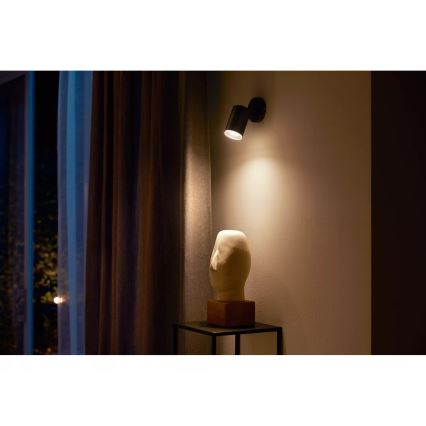 Philips - LED RGBW Prigušivo reflektorsko svetlo Hue FUGATO 1xGU10/4,2W/230V 2000-6500K crno