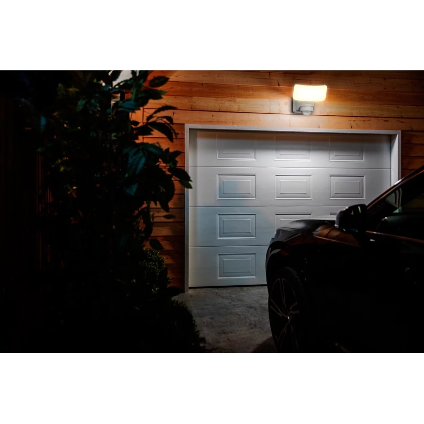 Philips - LED Solarna zidna lampa sa senzorom TYLUS LED/6W/3,7V 2600 mAh 3000K IP44