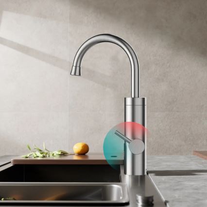 Protočni grejač vode sa LED displejem — 3000 W / 230 V, IPX4, nerđajući čelik