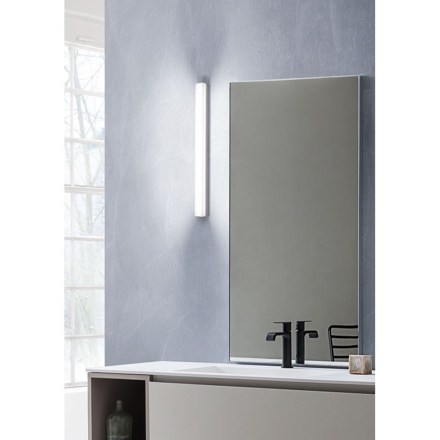 Redo 01-2330 - LED kupatilsko osvetljenje za ogledalo TASK LED/18W/230V 90 cm CRI 90 IP44 sjajni hrom