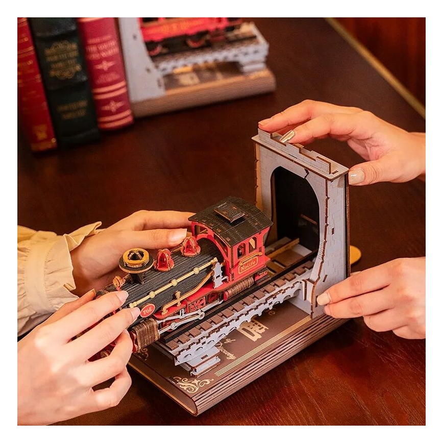 RoboTime - 3D slagalica Držač za knjige Istorijski parni voz
