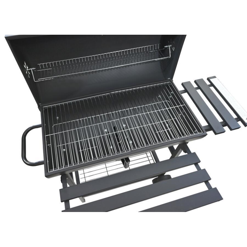 Roštilj na drveni ugalj, crne boje