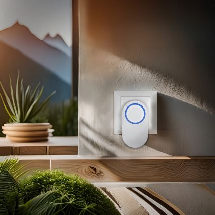 Bežični zvonac za utičnicu 230 V / 1×CR2032 IP56, beo